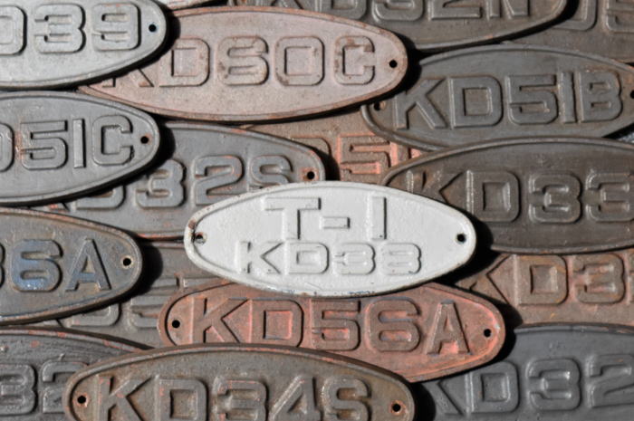 近畿車輛銘板2枚セット 近畿車両銘板2枚 Yahoo!オークション -「近畿