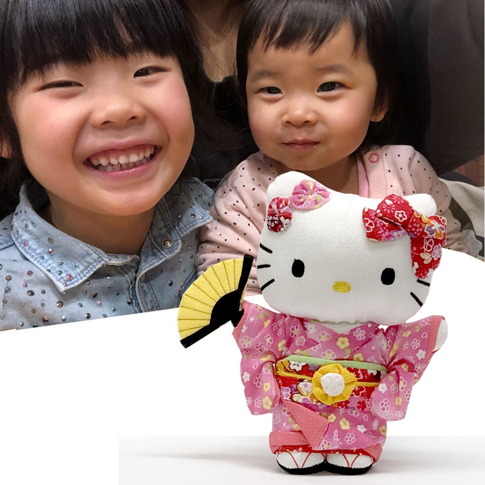 キティ ぬいぐるみ 人形 キティちゃん ピンクの着物 Mサイズ : 日本の