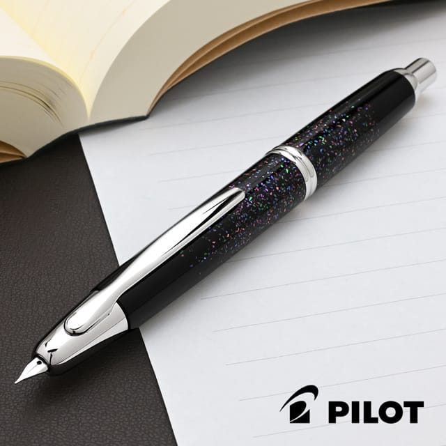 PILOT（パイロット） 万年筆 キャップレス 螺鈿 ブラック プレゼント