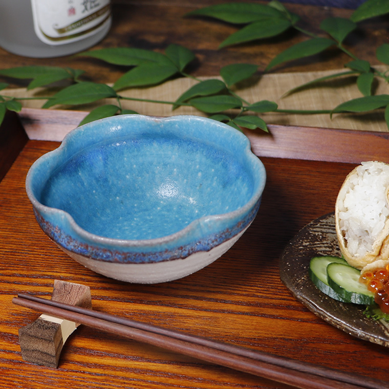 信楽焼 小鉢 12cm 花型 花形 花びら おしゃれ 和風 青 盛り鉢 取り皿