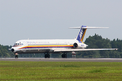 JAL Exprss旅客機MD-81 JAL Express McDonnell Douglas MD-81