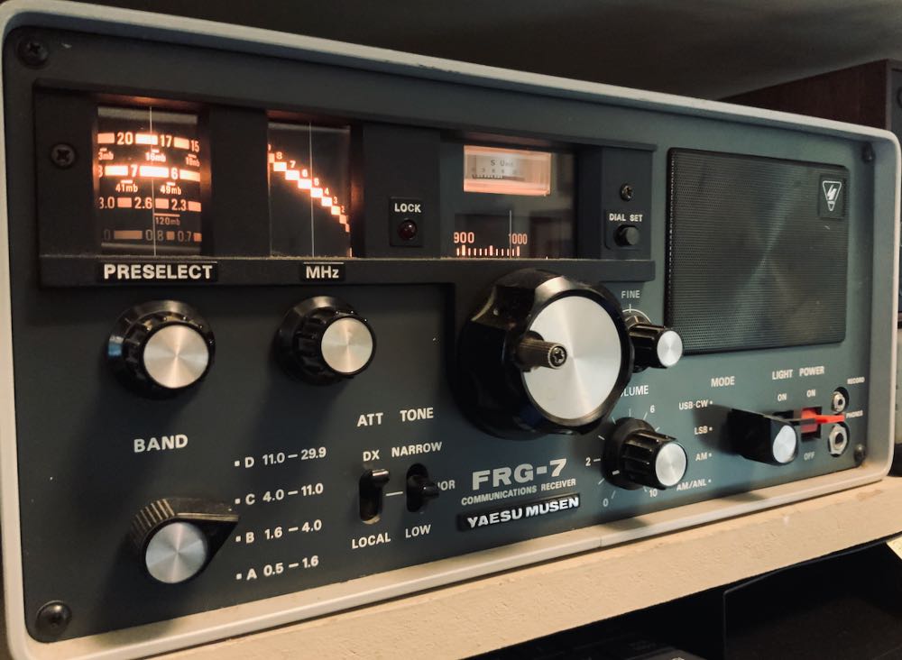 八重洲無線 FRG-7 コミュニケーションレシーバー 中古品 通電確認済