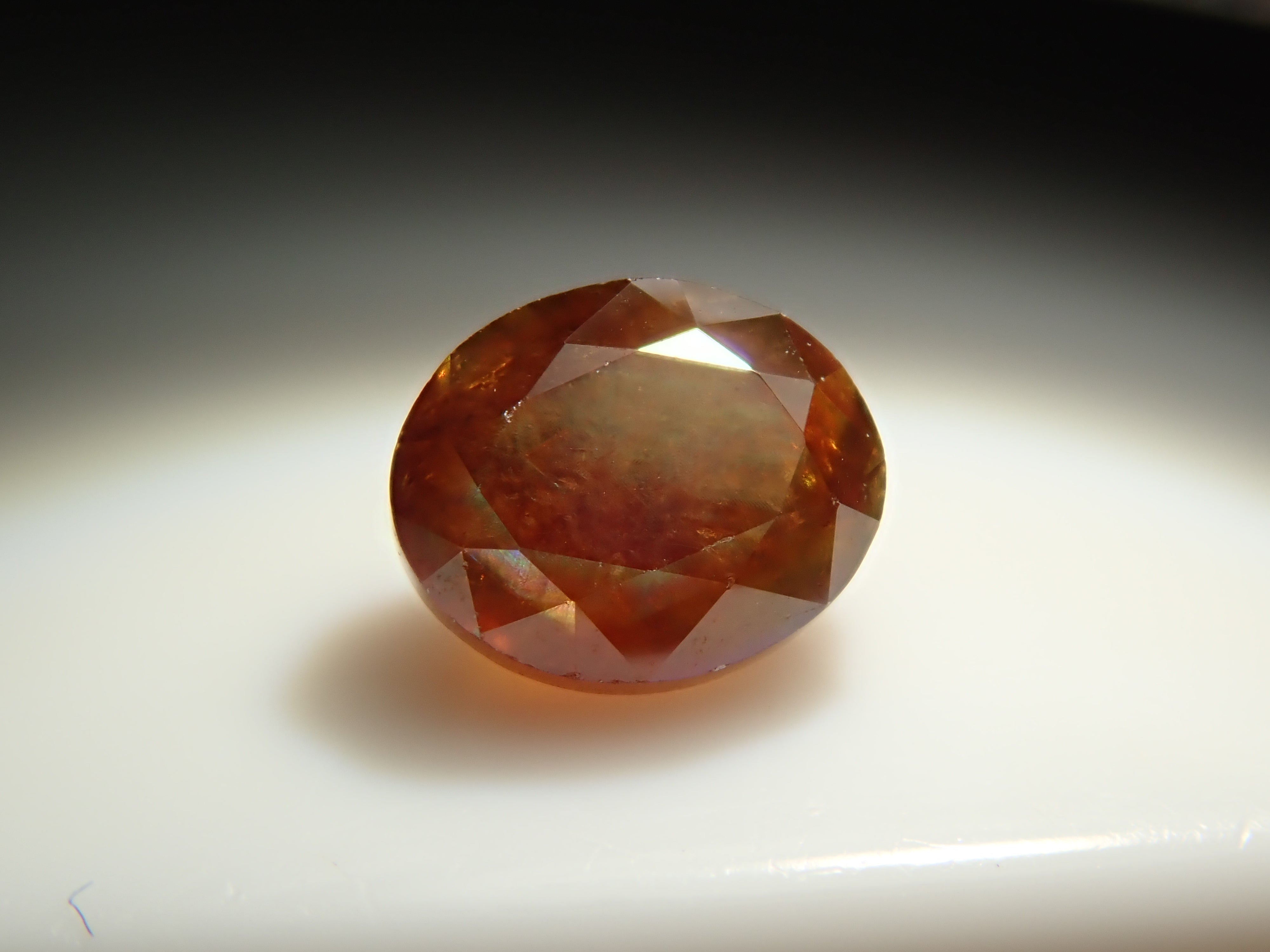 奈良県天川村産レインボーガーネット（アンドラダイトガーネット