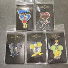 キングダムハーツ ロフト ピンズ 全5種類セット - メルカリ