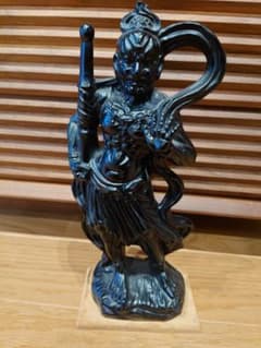 古唐津焼～金剛力士像