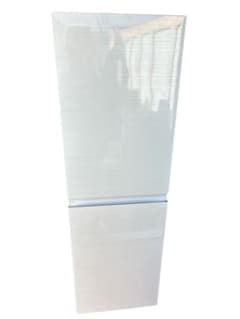 や*ま様 (HURRY 本日の廃棄 )ホワイト 2ドア冷蔵庫 冷凍室下部