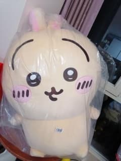 ちいかわ うさぎ超BIG ぬいぐるみ 520元 miniso