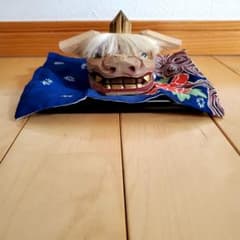獅子頭獅子座布団付き