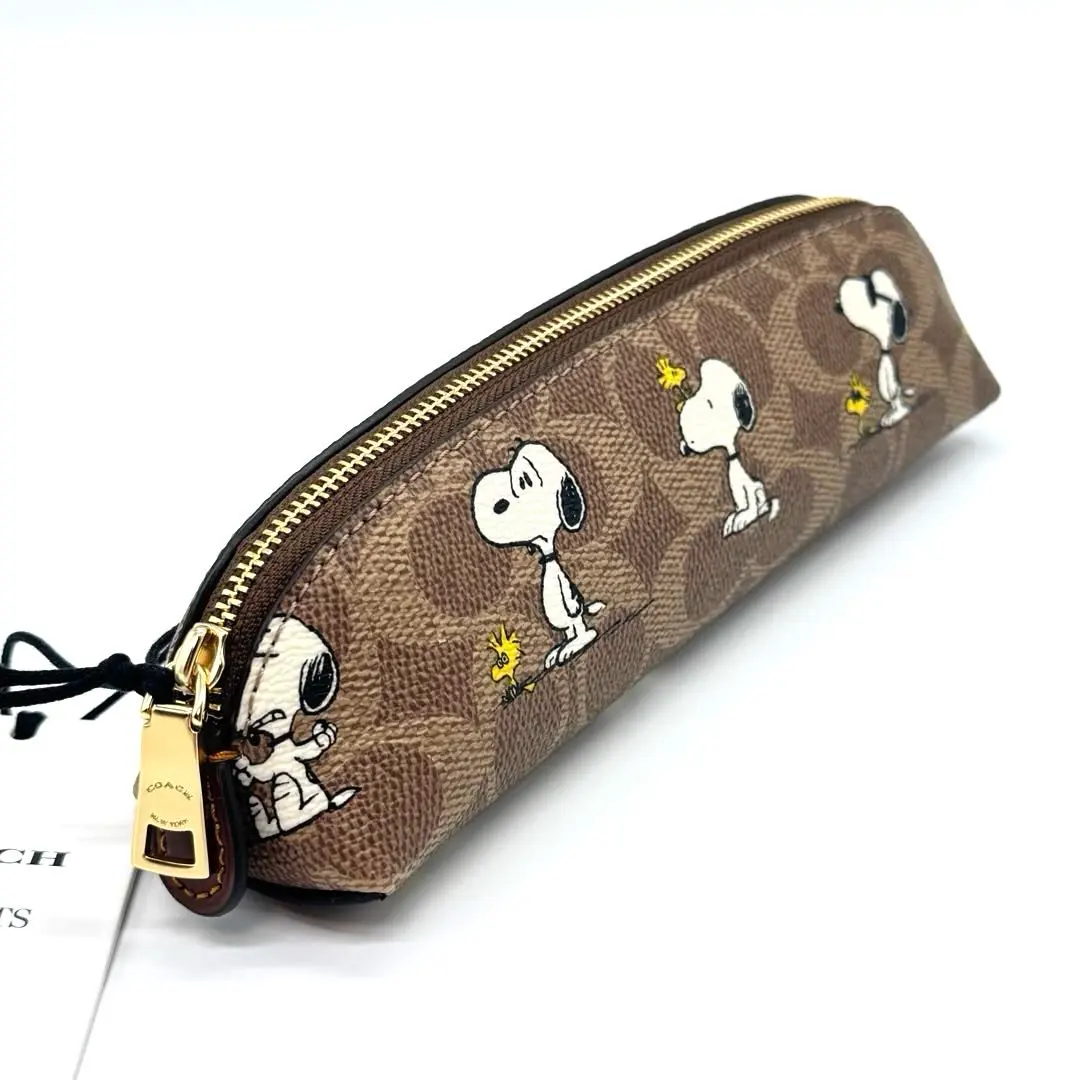 2026年最新】coach スヌーピー ペンケースの人気アイテム - メルカリ
