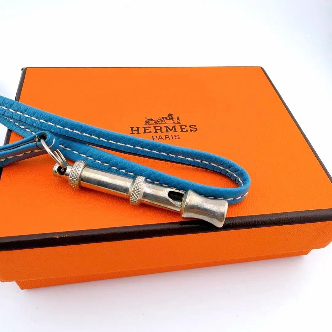 2026年最新】hermes エルメス ホイッスルの人気アイテム - メルカリ