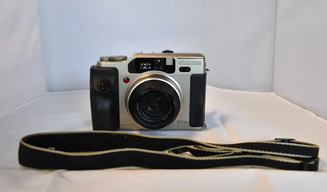 2026年最新】FUJIFILM GA645Ziの人気アイテム - メルカリ
