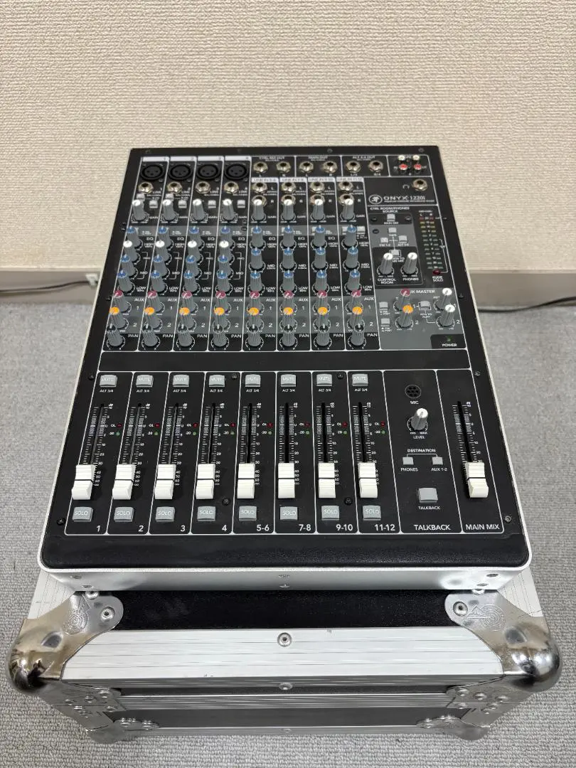 2026年最新】ROAD READY ケースの人気アイテム - メルカリ