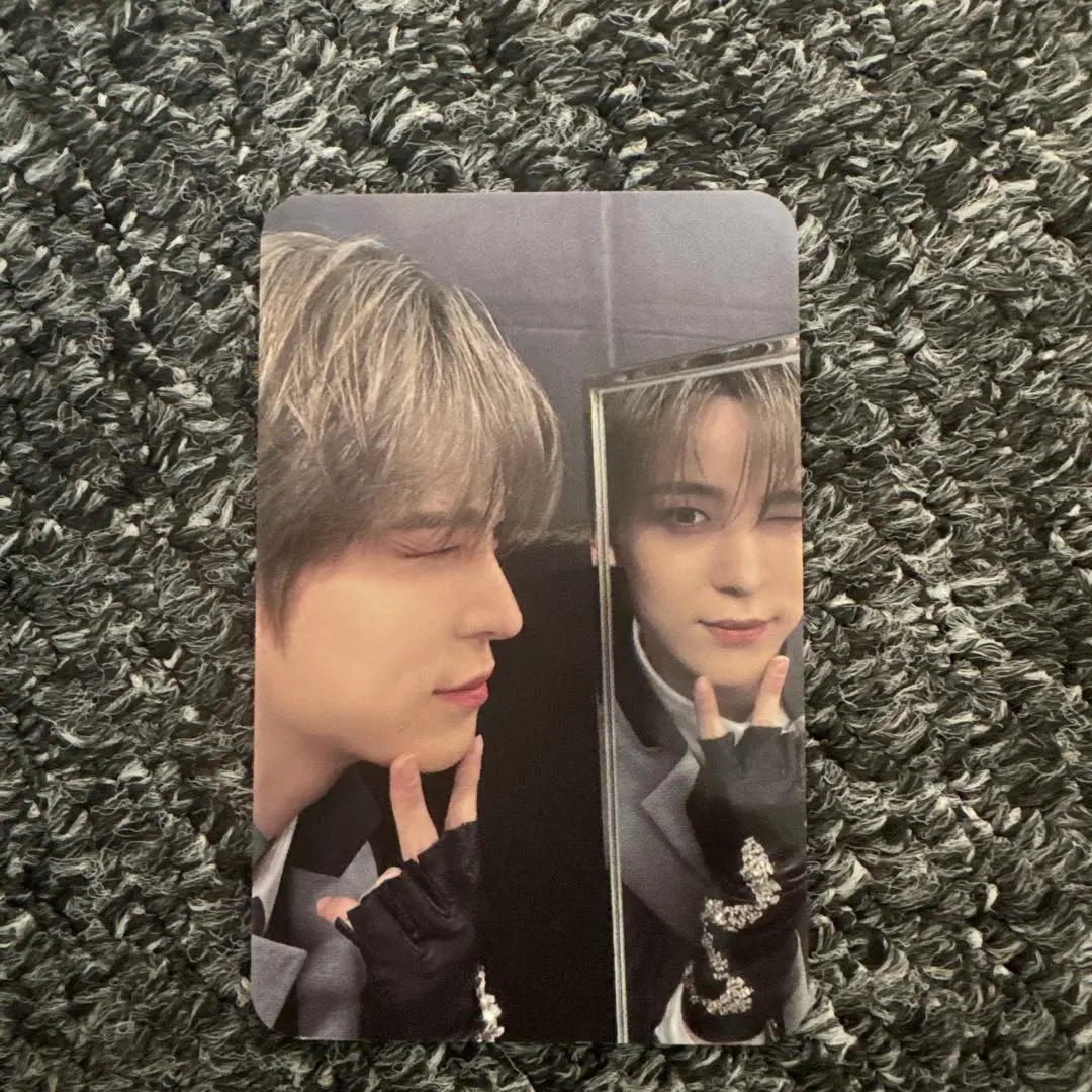 ATEEZ ヨーロッパ 限定 MD ウィンドブレーカー①