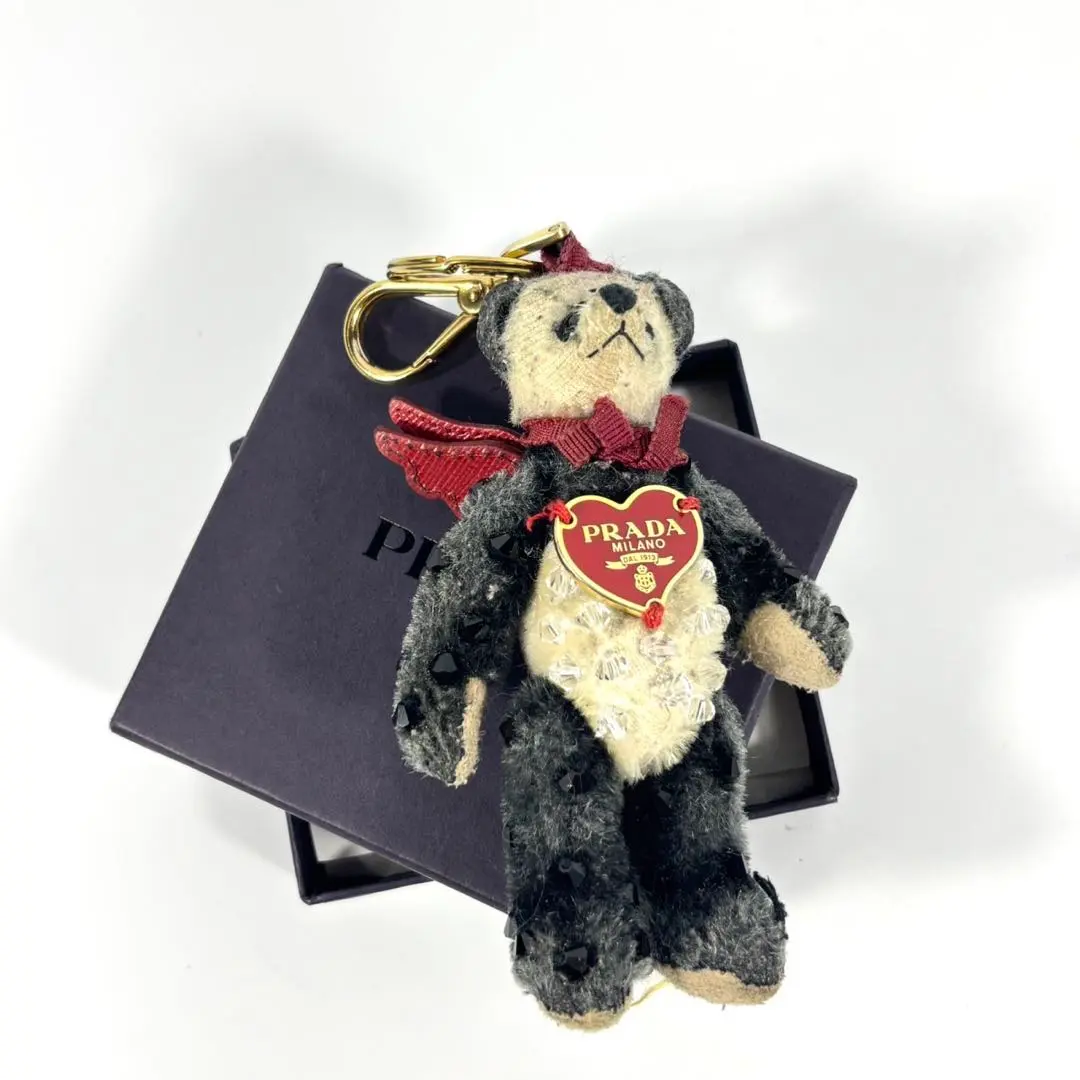 2026年最新】プラダ くま バッグの人気アイテム - メルカリ