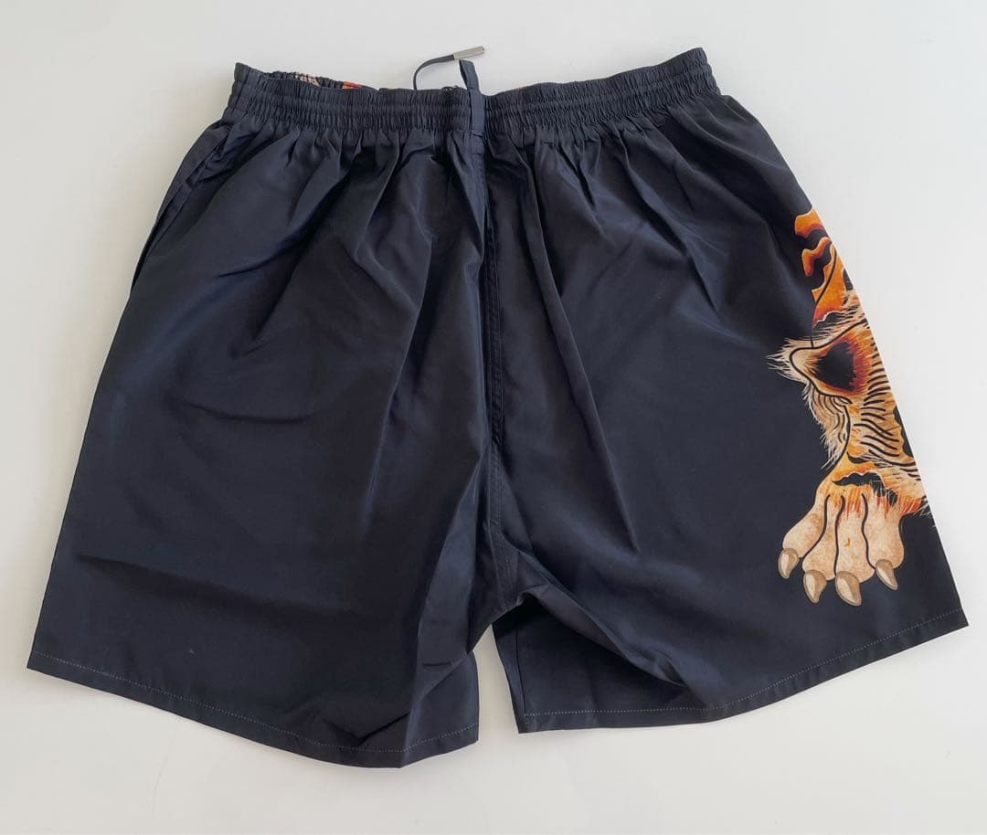 DSQUARED2 虎プリント サーフボクサー水着 サイズ46 にじさんじ ろふま