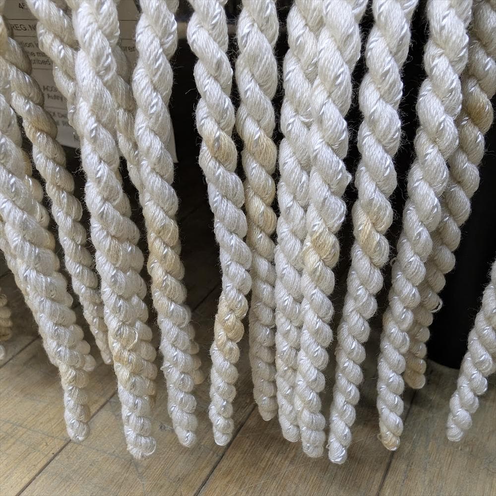 ジェニファーテイラー　ヘアルーム　丸型　丸スツール　腰掛け　スツール　一人掛け