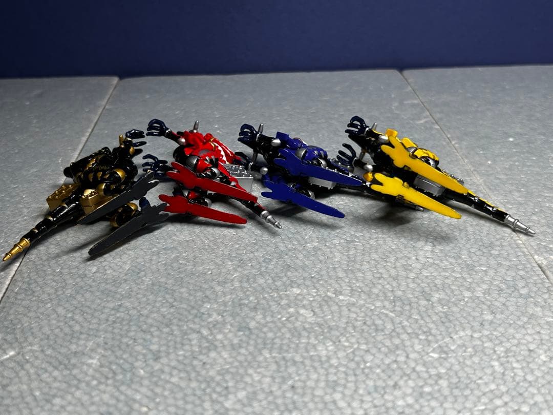 キャラウィールアルティメットエディション爆竜戦隊アバレンジャー8体セット