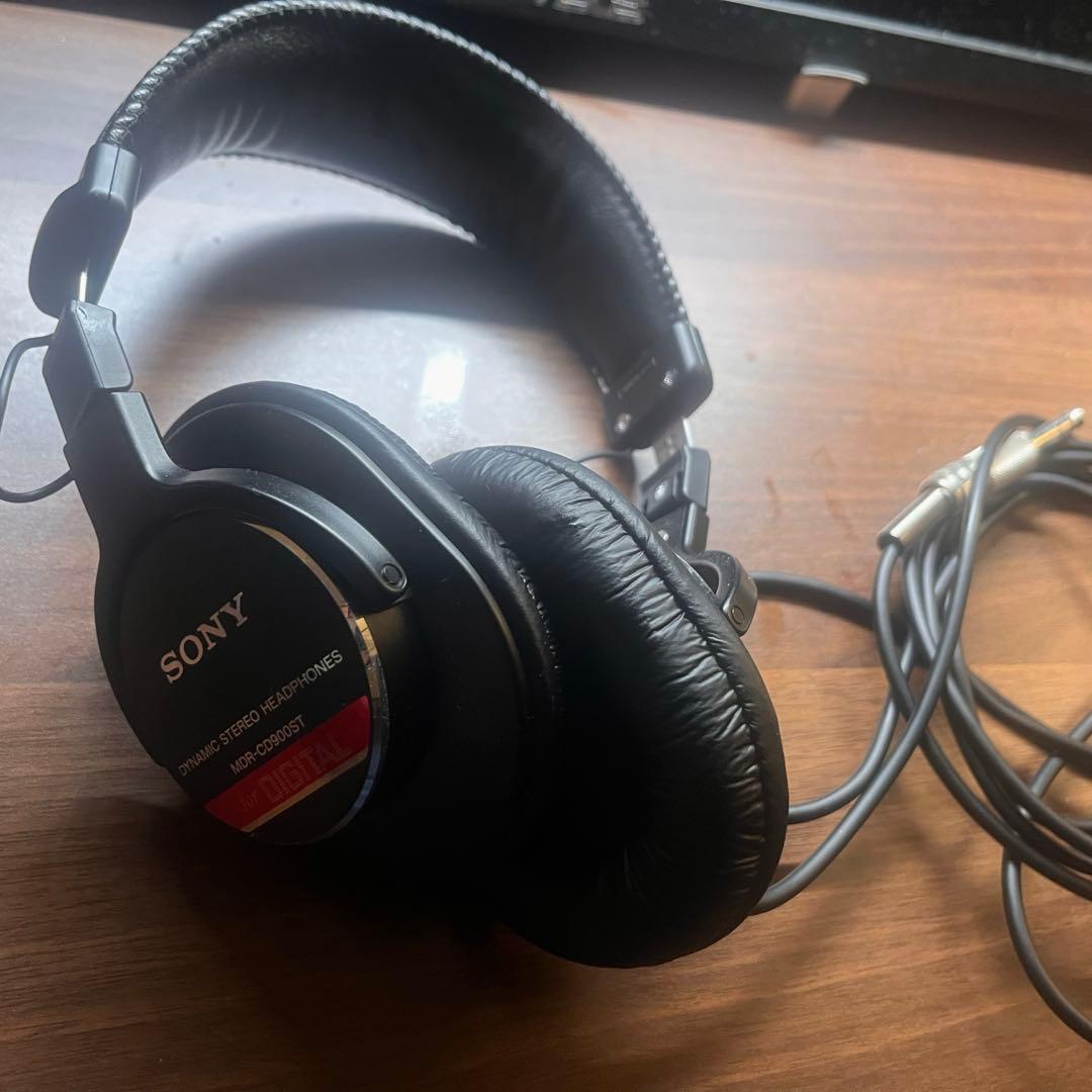 ヘッドホン SONY MDR-900ST Amazon | SONY 有線 密閉型スタジオモニターヘッドホン 黒 MDR-CD900ST