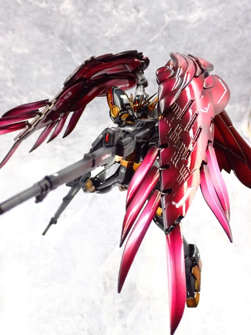 専用 RG ウイングガンダムゼロリベリオン 全塗装 ガンプラ 完成品 模型