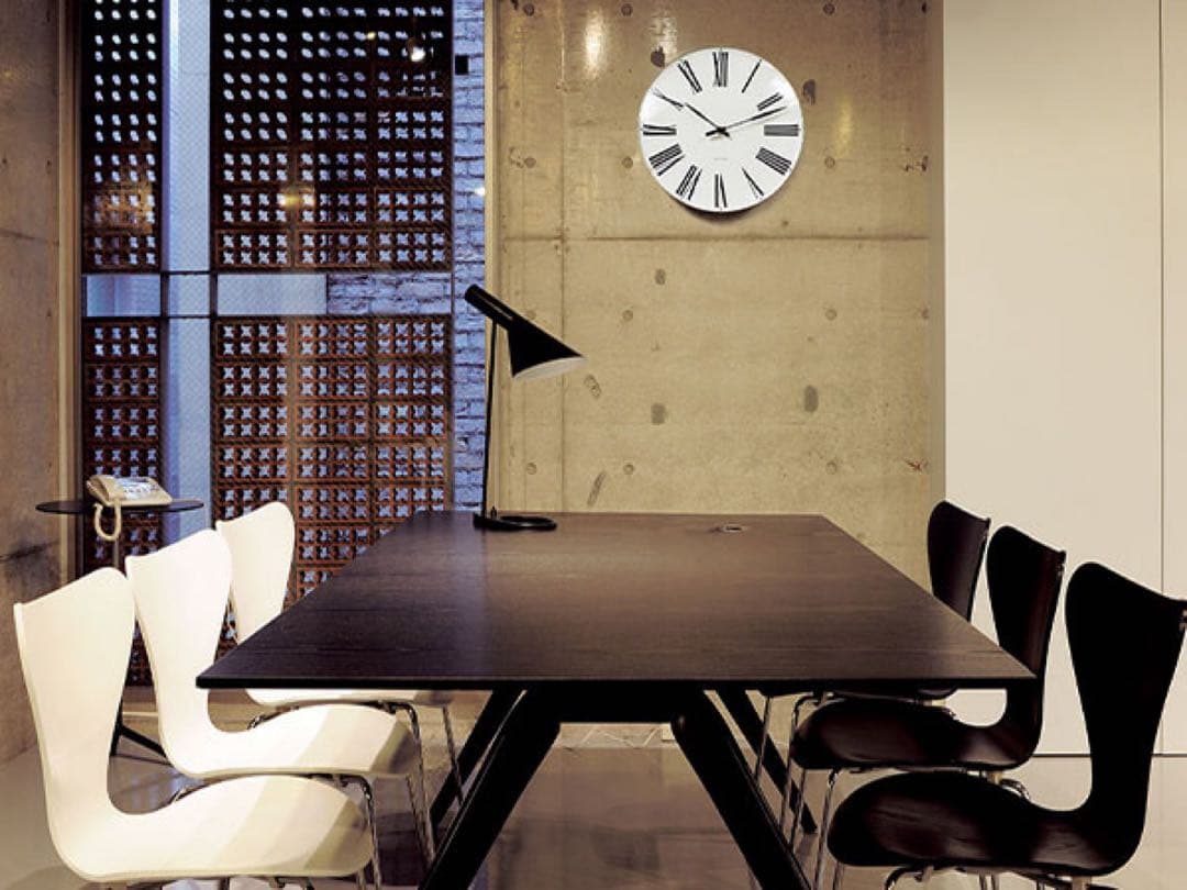 【新品未使用】アルネ ヤコブセンRoman Wall Clock 29cm