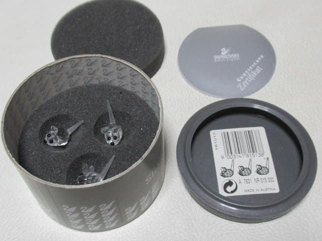 ◆未使用 2000年廃盤品 オーストリア製！スワロフスキー『野ネズミ３匹セット』 楽天市場】スワロフスキー レプリカ ねずみ 183272 Swarovski 貴重な廃