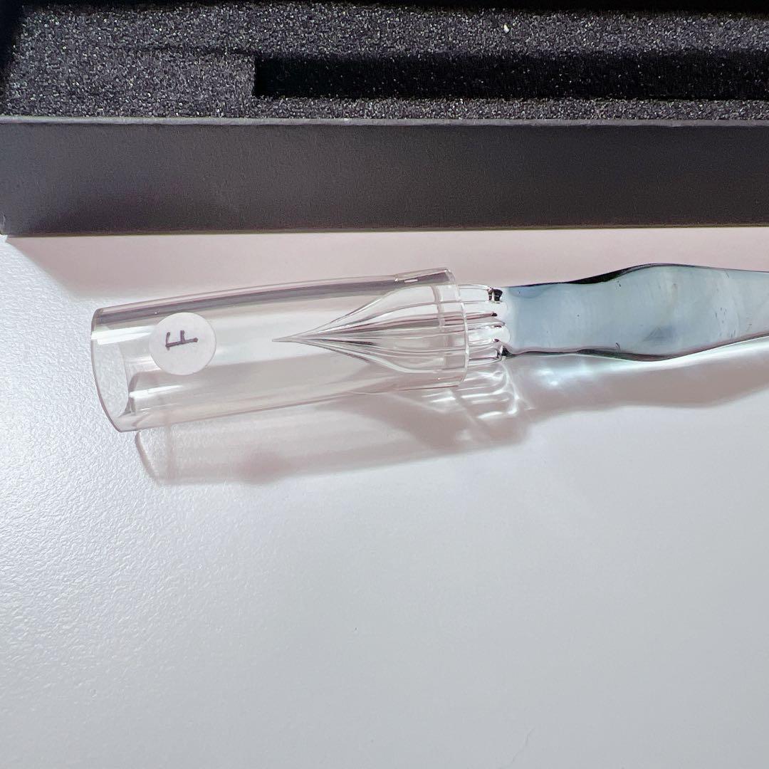 aunさん　ガラスペン　雨