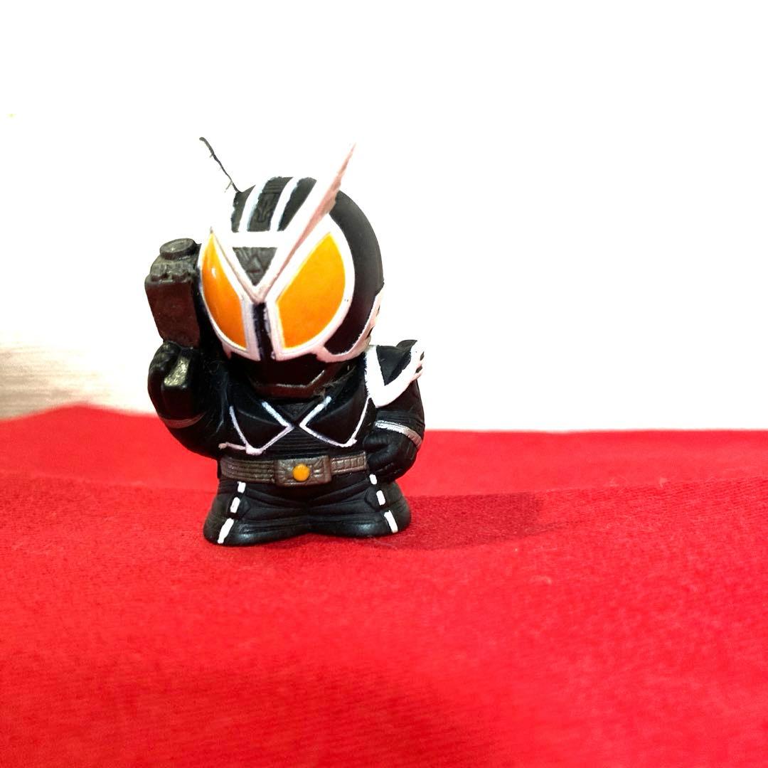 仮面ライダーデルタ 三原 北崎 フィギュア 当時物 SHF 真骨彫 希少 白黒