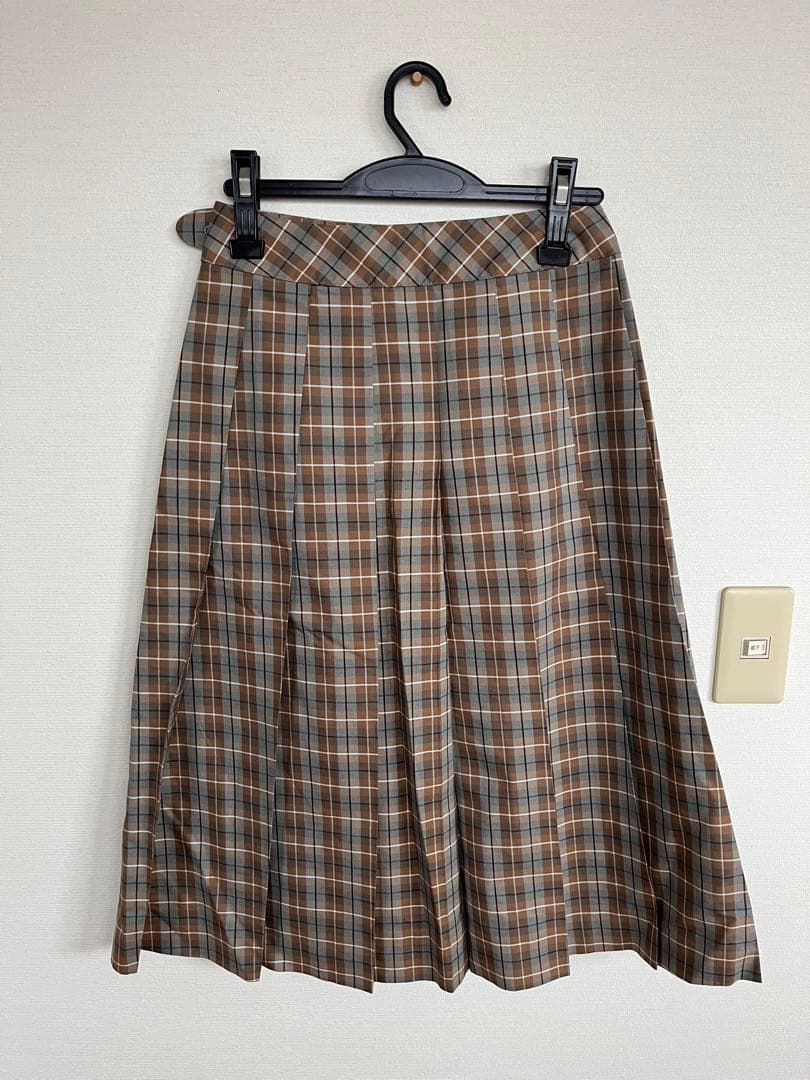 マーガレットハウエル　チェックスカート