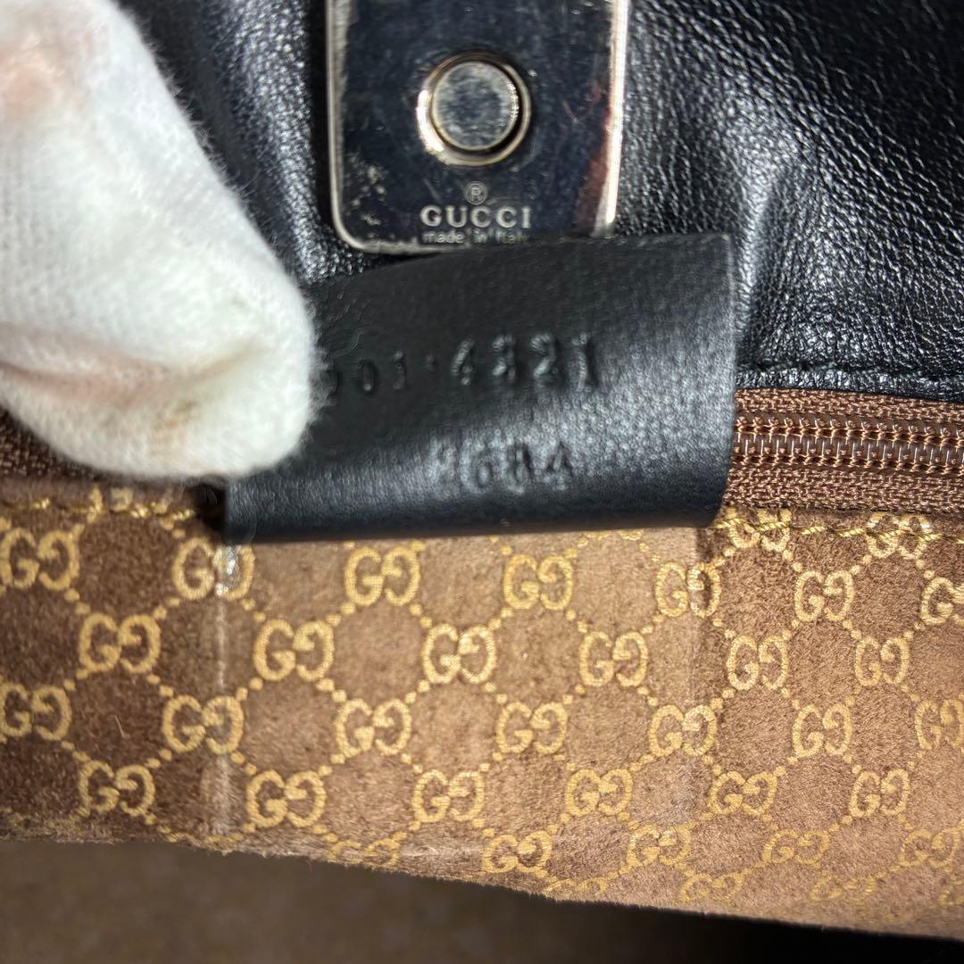 極美品　90 GUCCI グッチ　レザー　ショルダーバッグ　GG柄　ks2