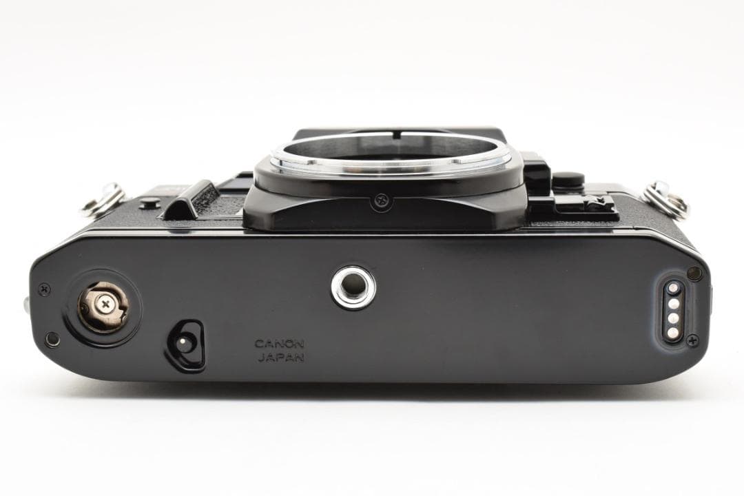 ☆完動品☆ キャノン Canon A-1 黒 ボディ フィルムカメラ 8128 ☆完
