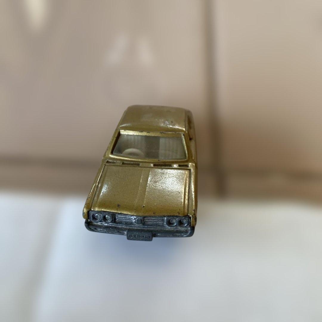 トミカ　香港トミカ　日産セドリック　香港製　No33