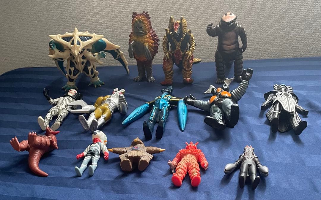 名鑑シリーズ 帰ってきたウルトラ怪獣名鑑～地球頂きます！編～ 10個