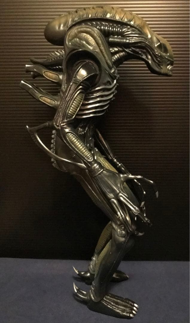 ツクダホビー　エイリアンウォリアー　PVC製 1:5スケール　フィギュア