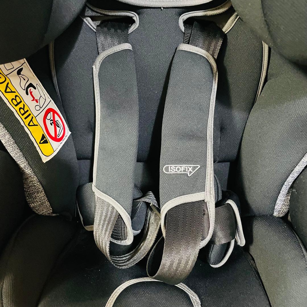 美品✨　Aprica チャイルドシート フラディアグロウISOFIX AC 黒