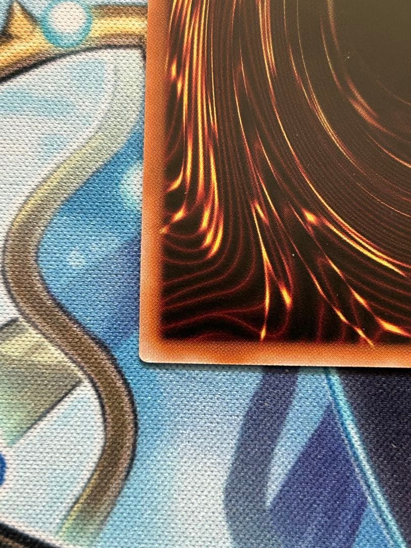 青眼の白龍 25thシークレット 日版　初期絵