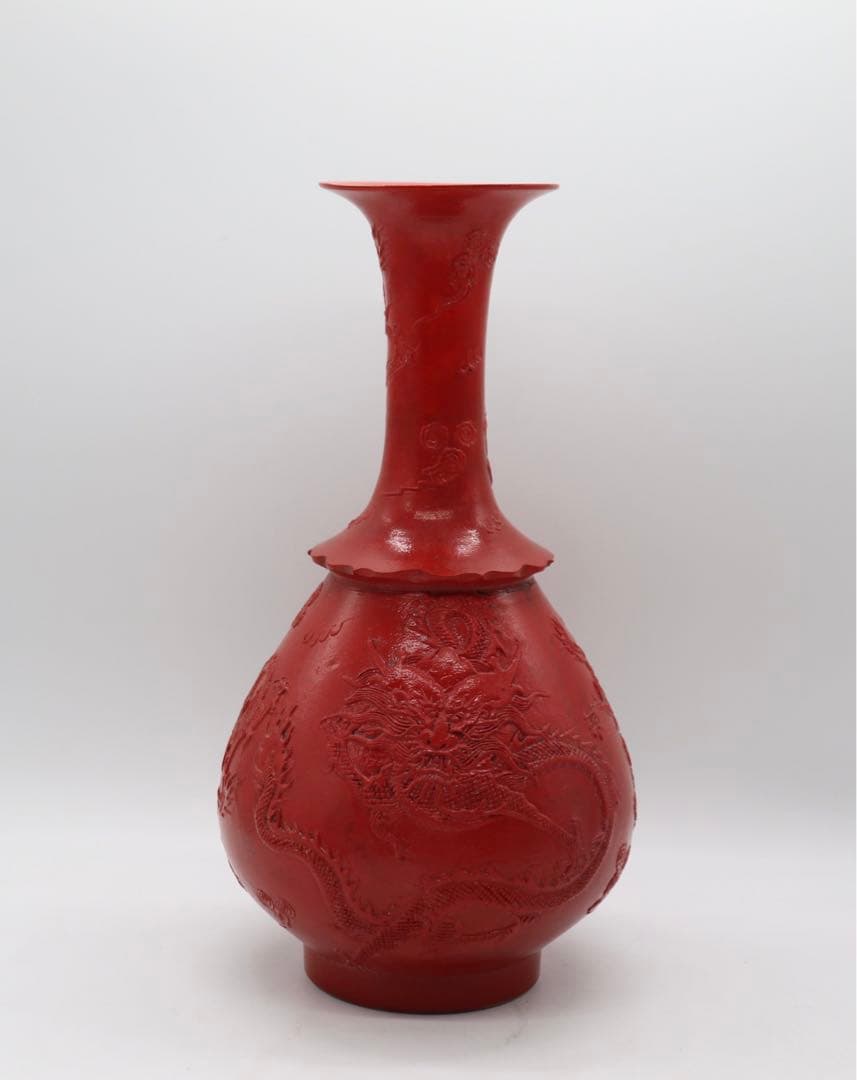 中国　龍紋瓶　大清乾隆年製銘　送料込み0712 中国 龍紋瓶 大清乾隆年製銘 送料込み0712