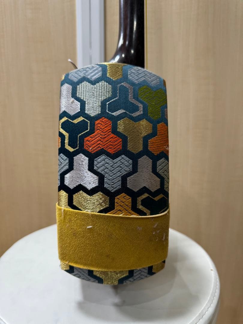 三味線 和楽器 弦楽器 紅木 紫檀 天然素材 ハードケース付き