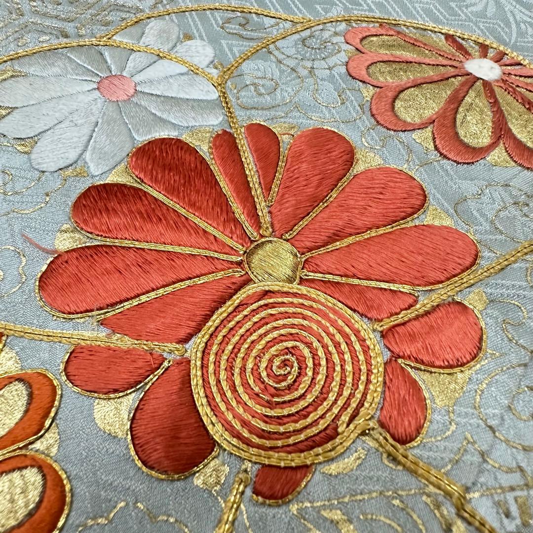 y*☆様 振袖 裄66 美しい刺繍に絞り 金駒刺繍 着物 正絹