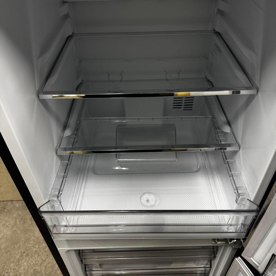 【配送・設置無料‼️】美品‼️ハイアール 冷蔵庫 148L 25年製