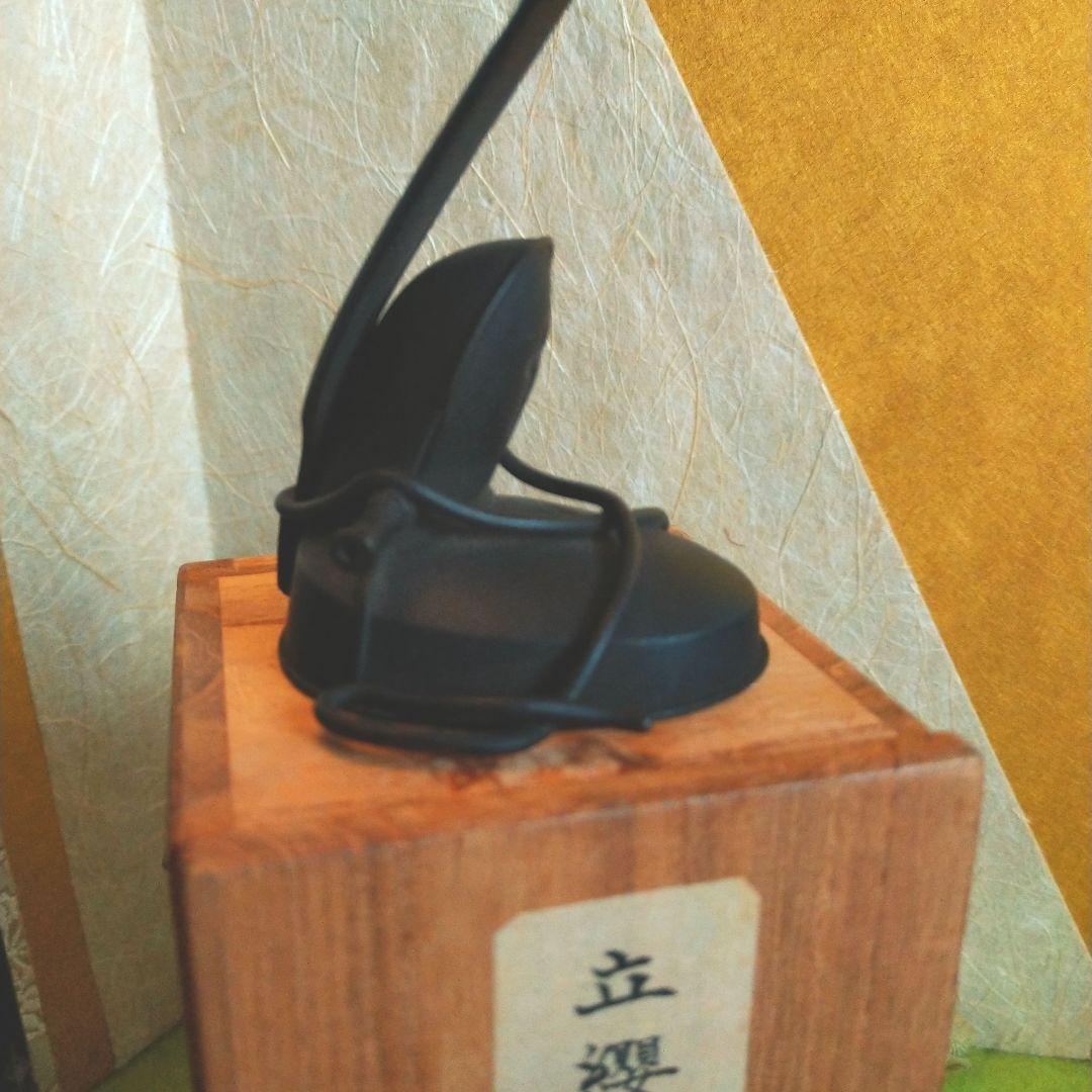 銅造立纓冠置物 11センチ