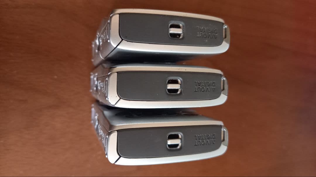 デジカメ Canon IXY 180 ×3 ジャンク