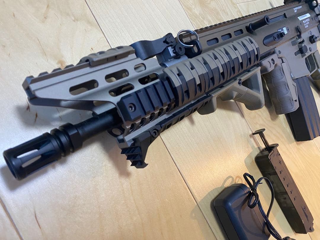東京マルイ: 次世代電動ガンSCAR-L MK16 Mod.0 5.56mm