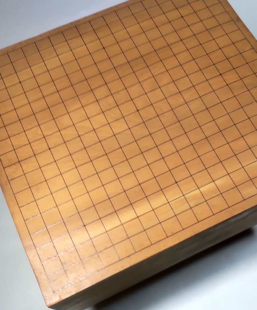 囲碁碁盤 碁石セット 厚さ5寸3分(約16㎝) 天然無垢の木材