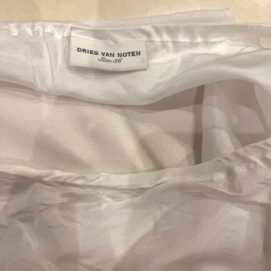 ドリスヴァンノッテン　スカート　ペチコート付き