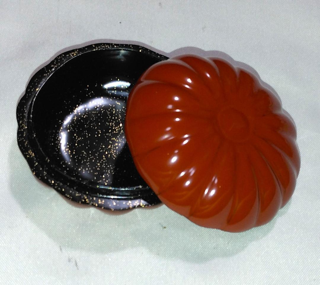 茶道具　輪島塗香合　菊割香合　塗師良春作　溜塗菊割香合　美品！！