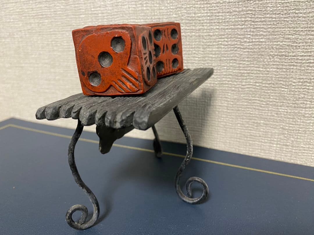 ナイトメアービフォアクリスマスムービープロップ　ブギーダイスダイステーブルセット