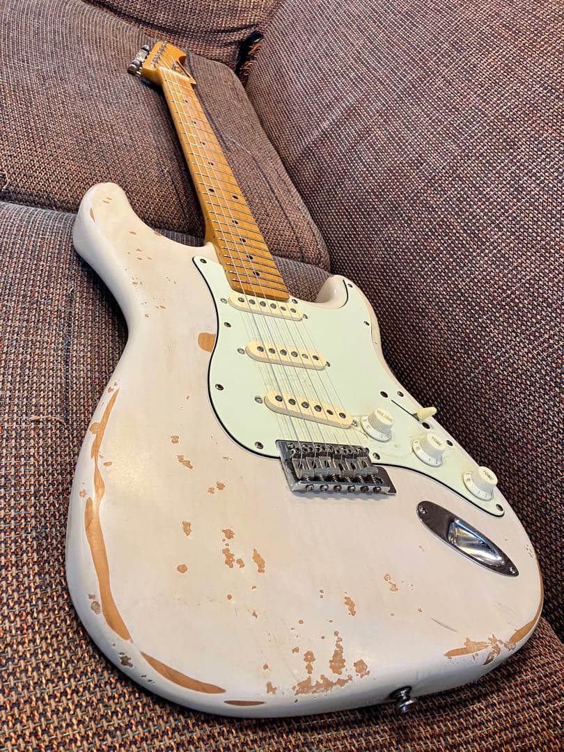 バッカス ストラトキャスター改 エイジド、レリック