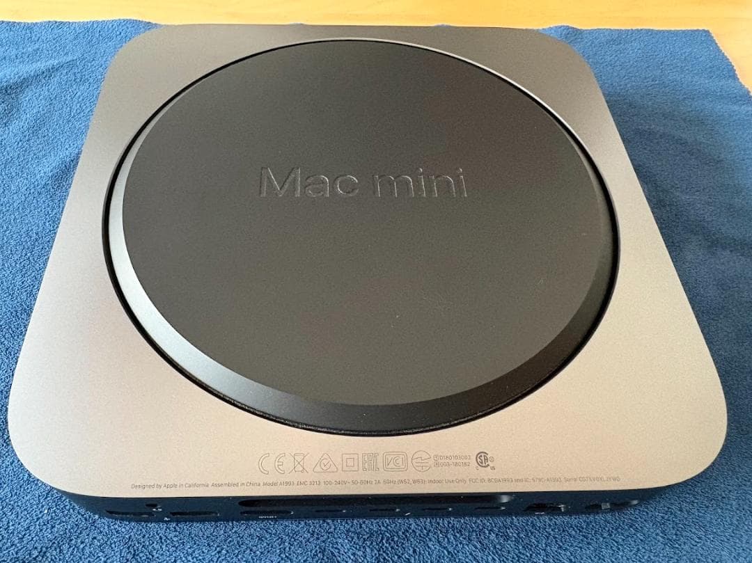 Mac mini 2018 Core i7 6コア3.2GHz メモリ16GB