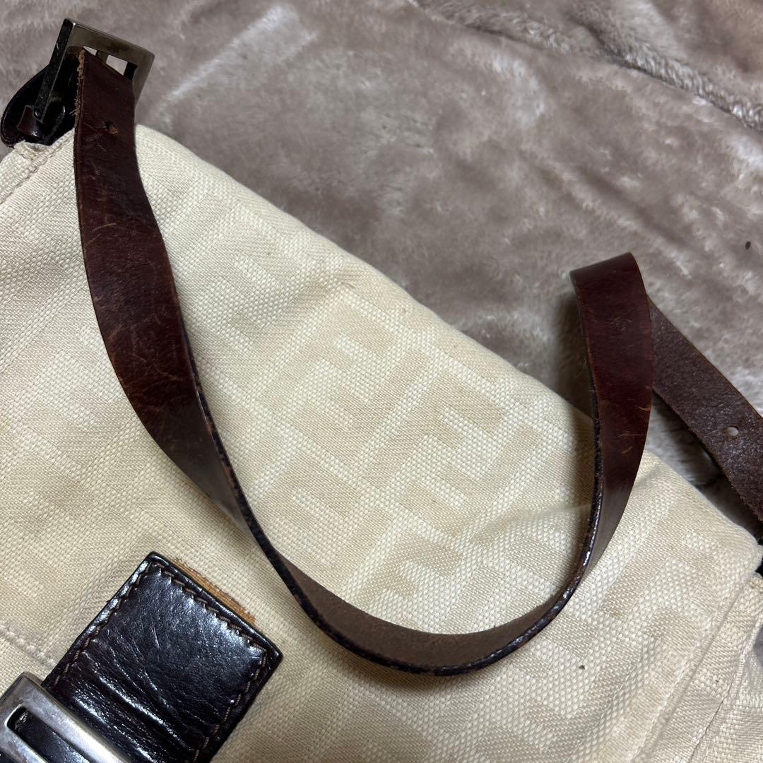 Fendi ベージュキャンバス ズッカ ハンドバッグ