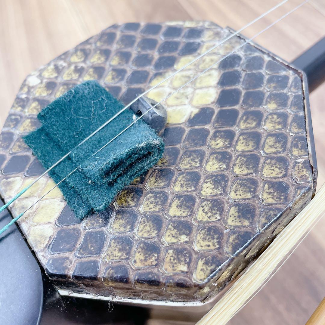 中国 上海 民謡楽器 二胡 niko 高級　ニシキ蛇皮